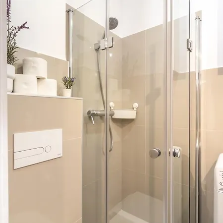 Daire Urban - Great Location - Center - Orla Varşova